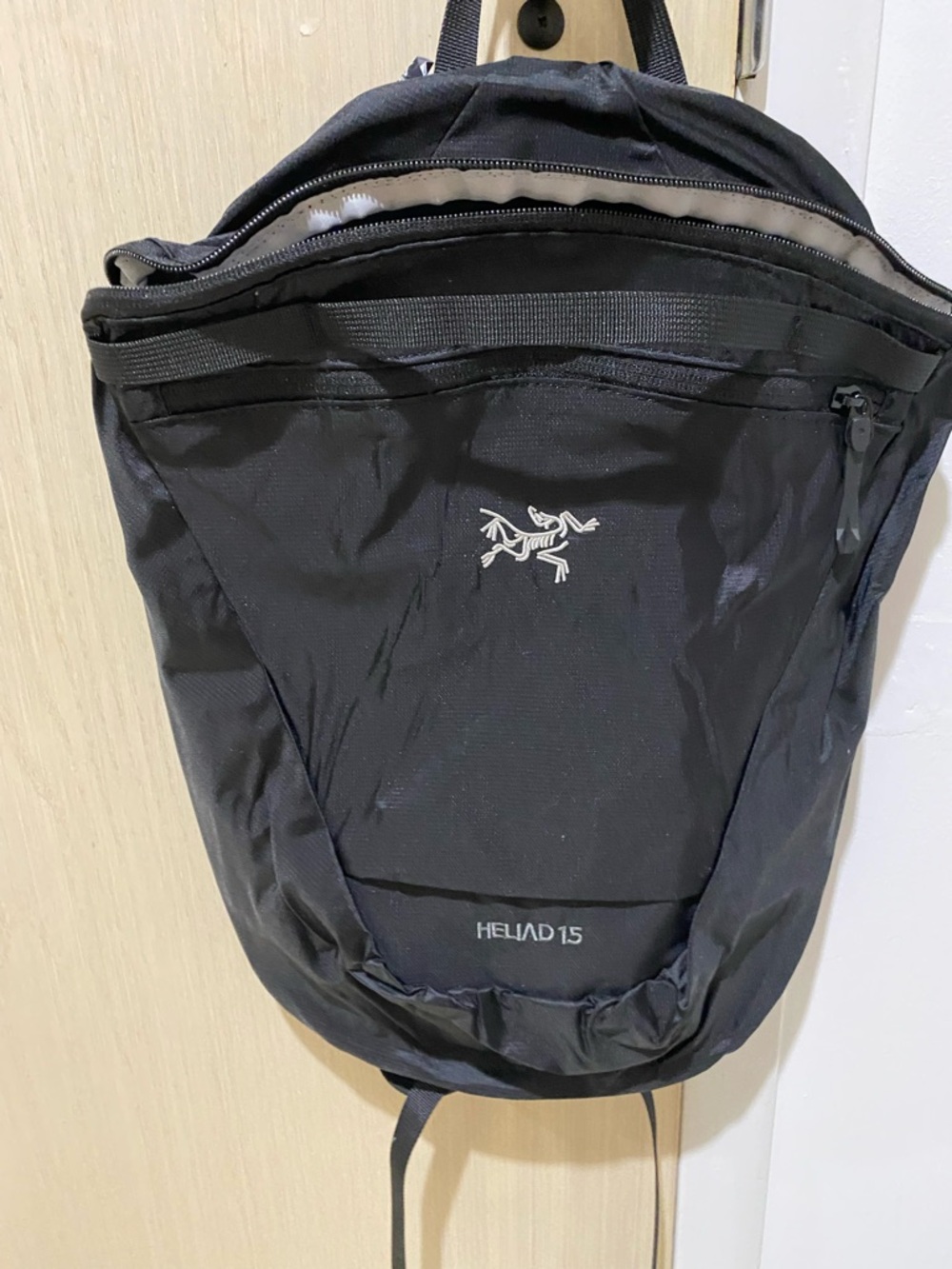 Arc'teryx Black Heliad 15 Daypack
